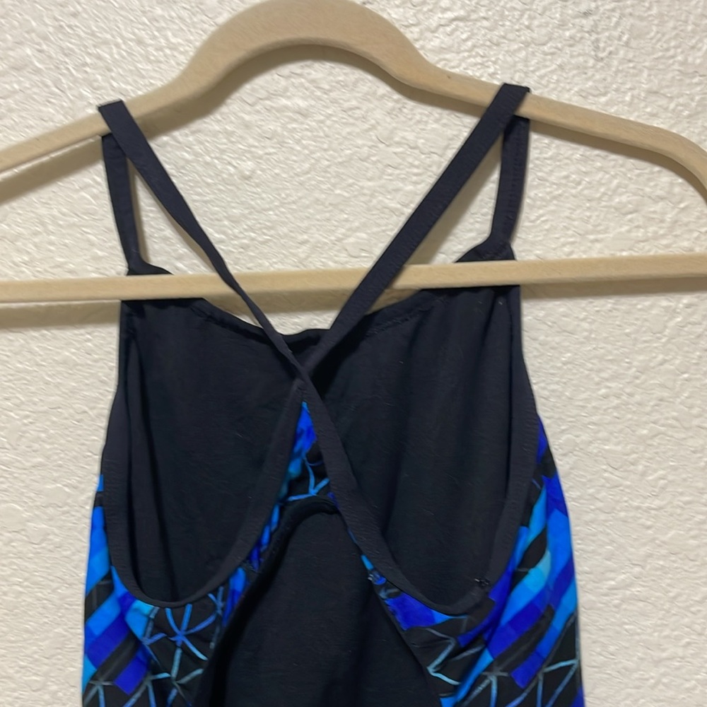 TYR Women's Black And Blue One Piece Swimsuit. Good Condition. Size 36. - Picture 7 of 11